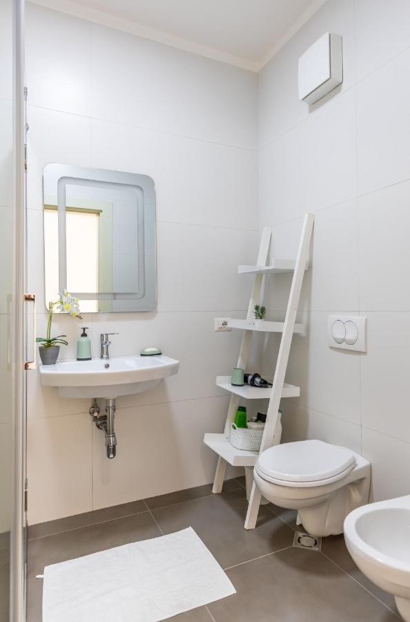 شقة New Apartament تيرانا المظهر الخارجي الصورة